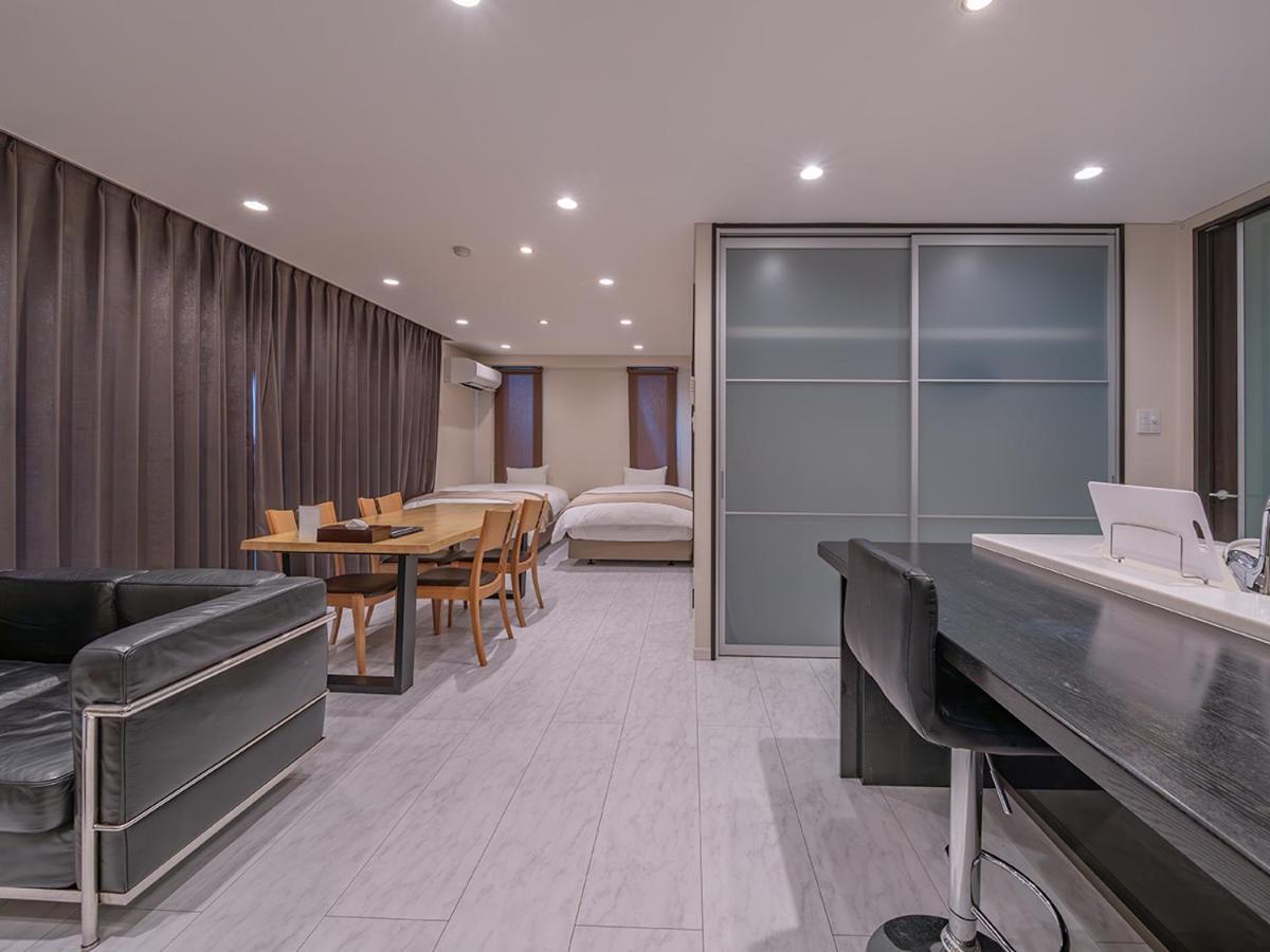 Residence Hotel Takayama Station Экстерьер фото